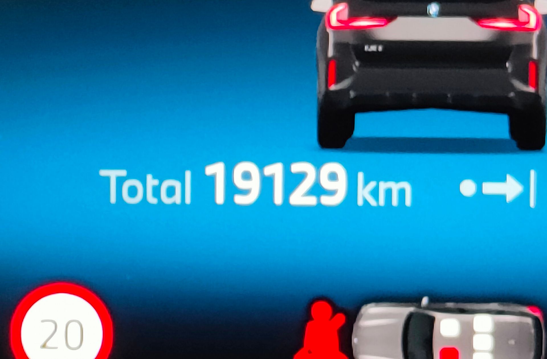 BMW iX1 eDrive20 - foto 9