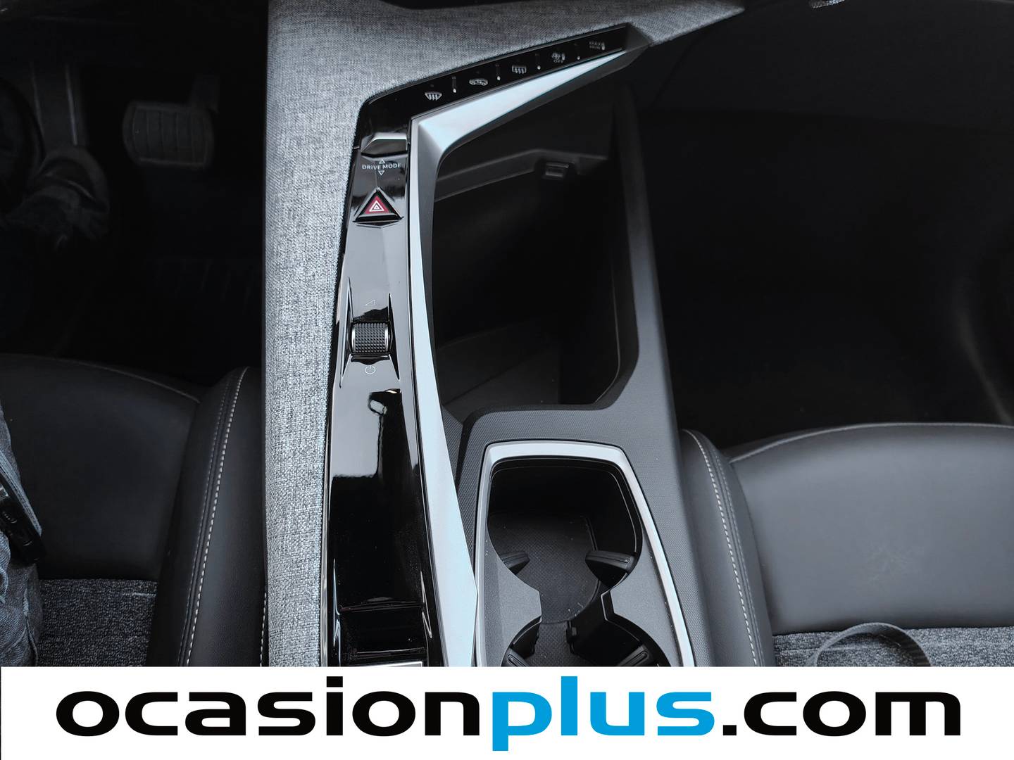 Peugeot 3008 Peugeot 3008 Hybrid 145 Allure eDCS6 (145 CV) 145cv