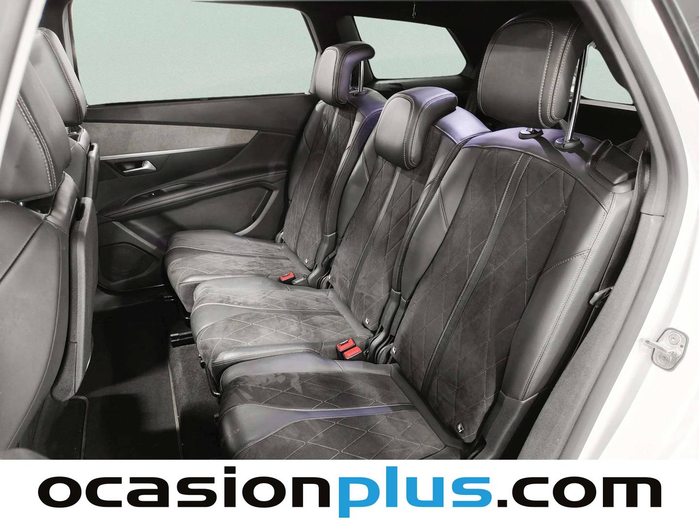 Foto asientos traseros Peugeot 5008 Peugeot 5008 BlueHDI 180 S&S GT-Line EAT8 (180 CV) 7 Plazas