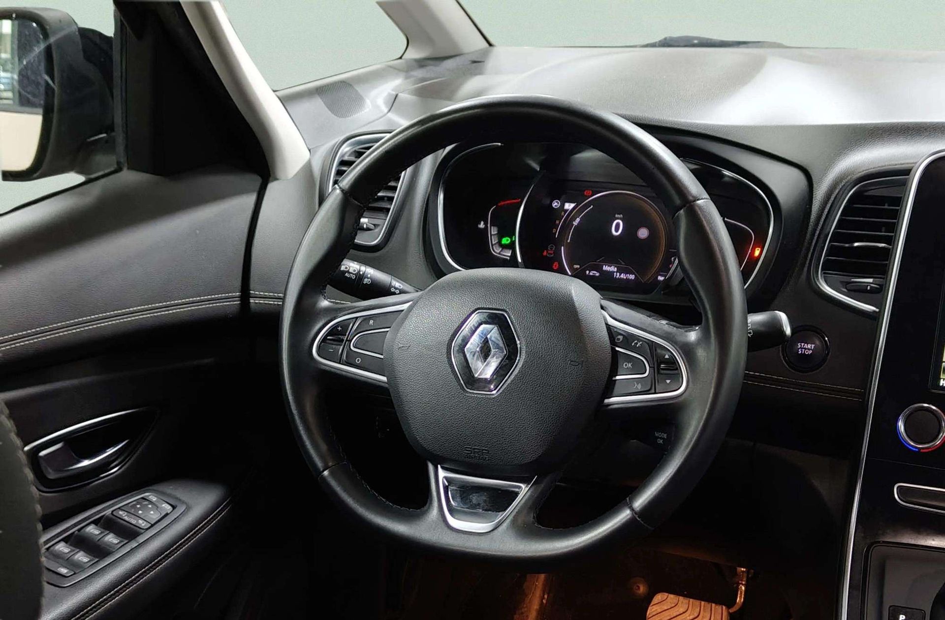 Renault Scénic Zen TCe GPF EDC - foto 22
