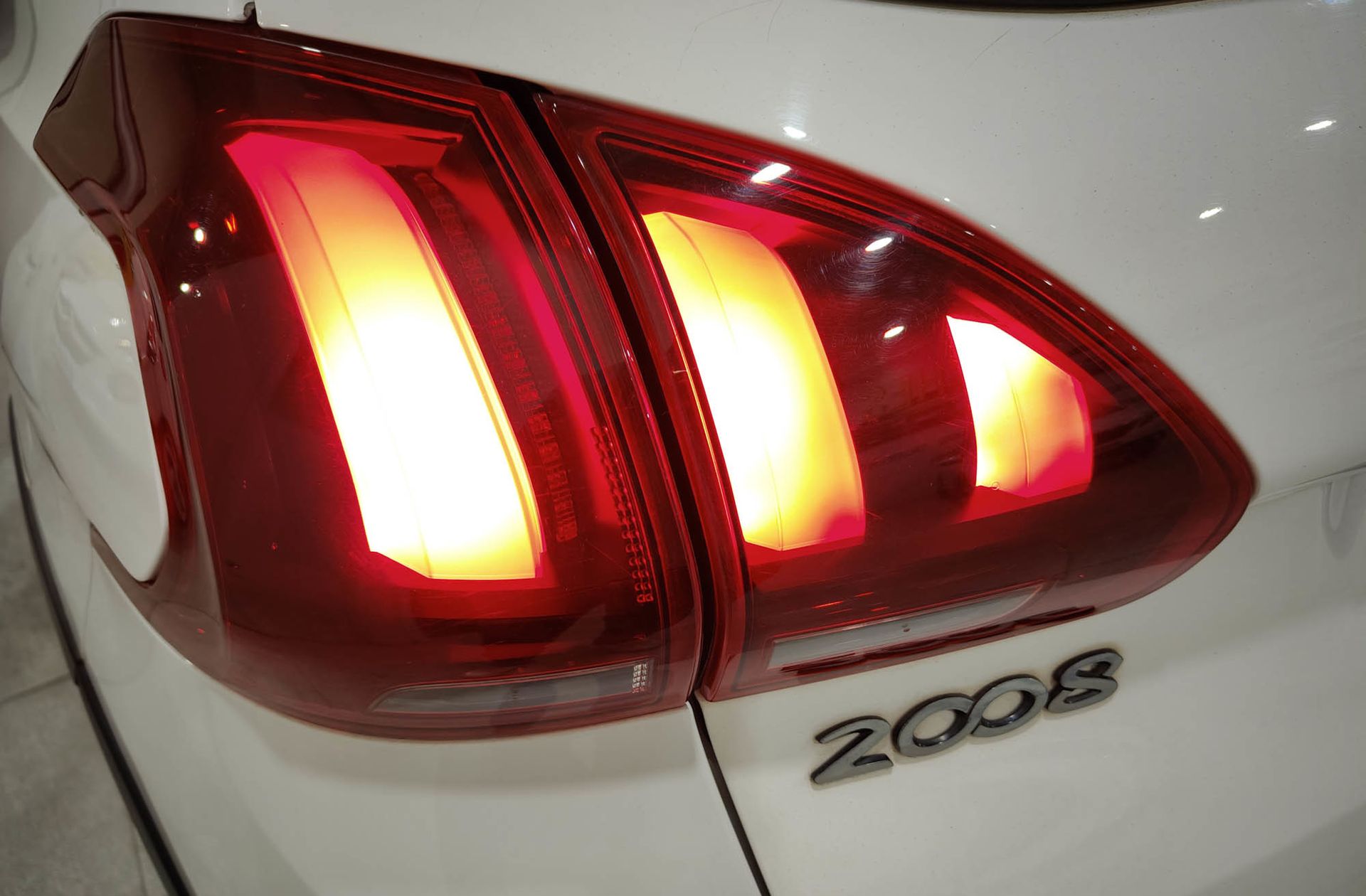 Peugeot 2008 PureTech 110 Allure - foto 15