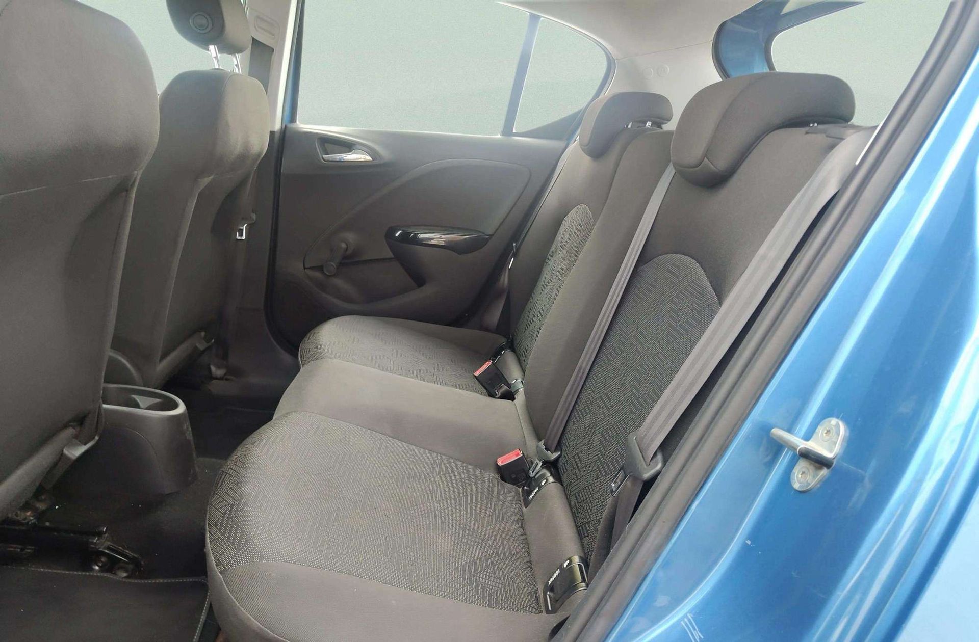 Opel Corsa 1.4 Selective - foto 9