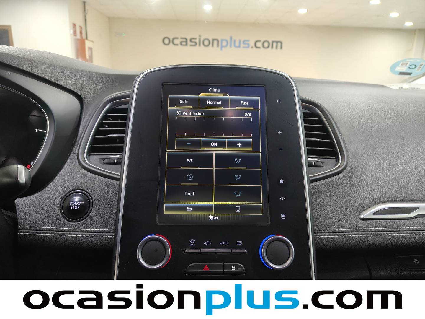 Foto Renault Scénic Renault Scenic Zen Energy TCe (130 CV)