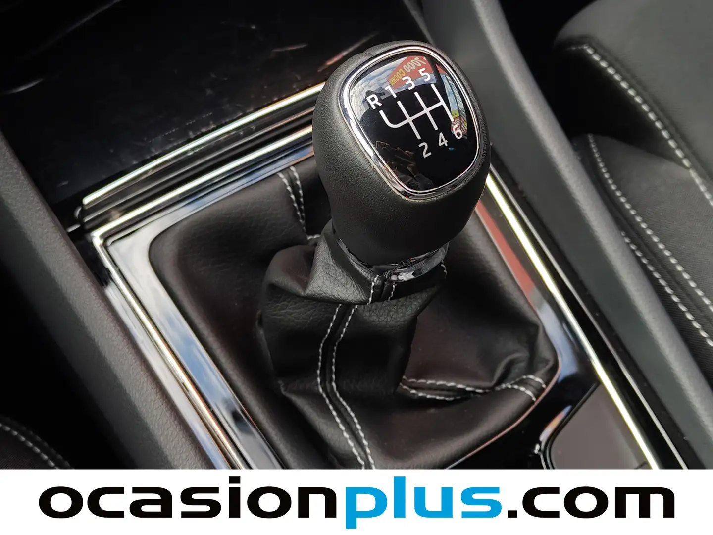 Foto Skoda Karoq Skoda Karoq 1.5 TSI ACT Sportline (150 CV)