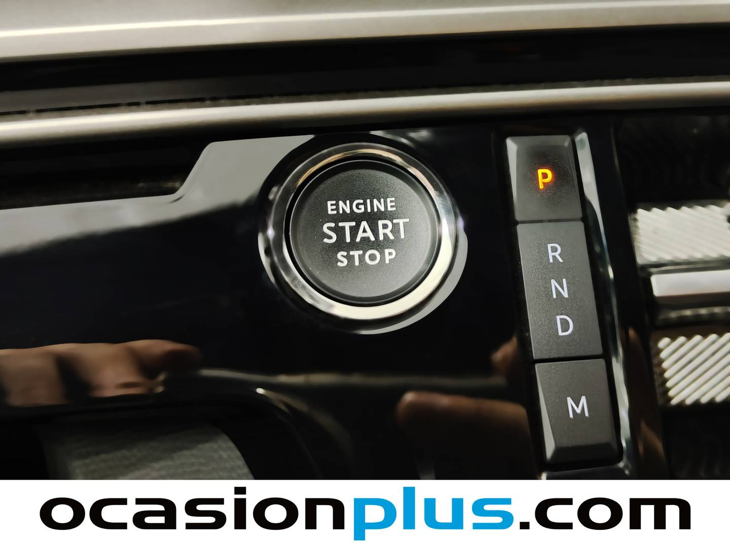 Peugeot 3008 Peugeot 3008 Hybrid 145 Allure eDCS6 (145 CV) 2025