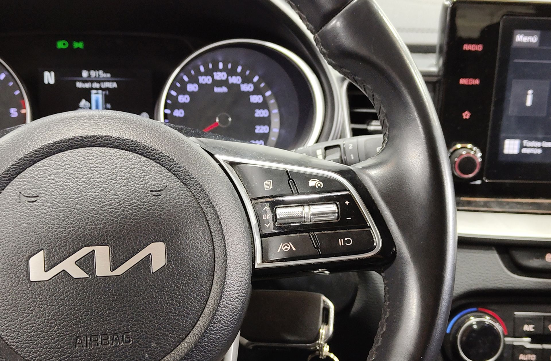 Kia Ceed 1.6 MHEV iMT Drive - foto 25