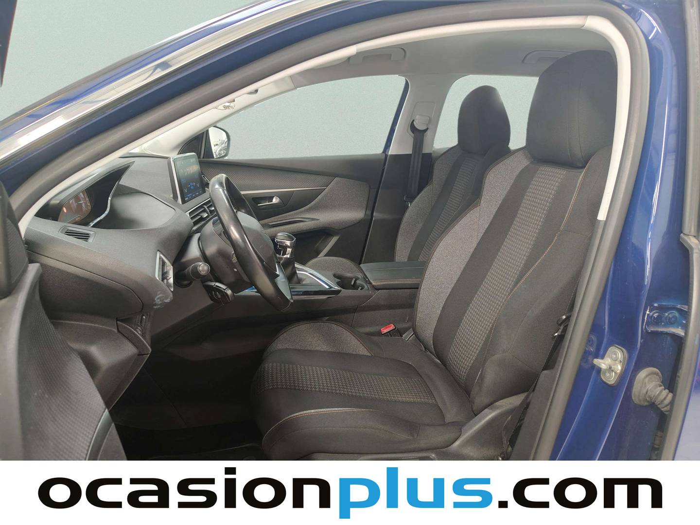 Foto asientos delanteros Peugeot 3008 Peugeot 3008 BlueHDI 130 S&S Active (130 CV)