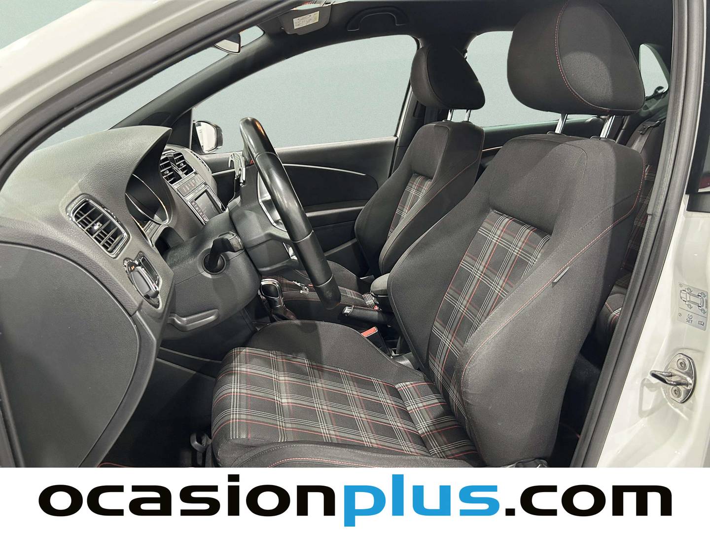 Foto asientos delanteros Volkswagen Polo Volkswagen Polo GTI 1.8 TSI (192 CV) DSG
