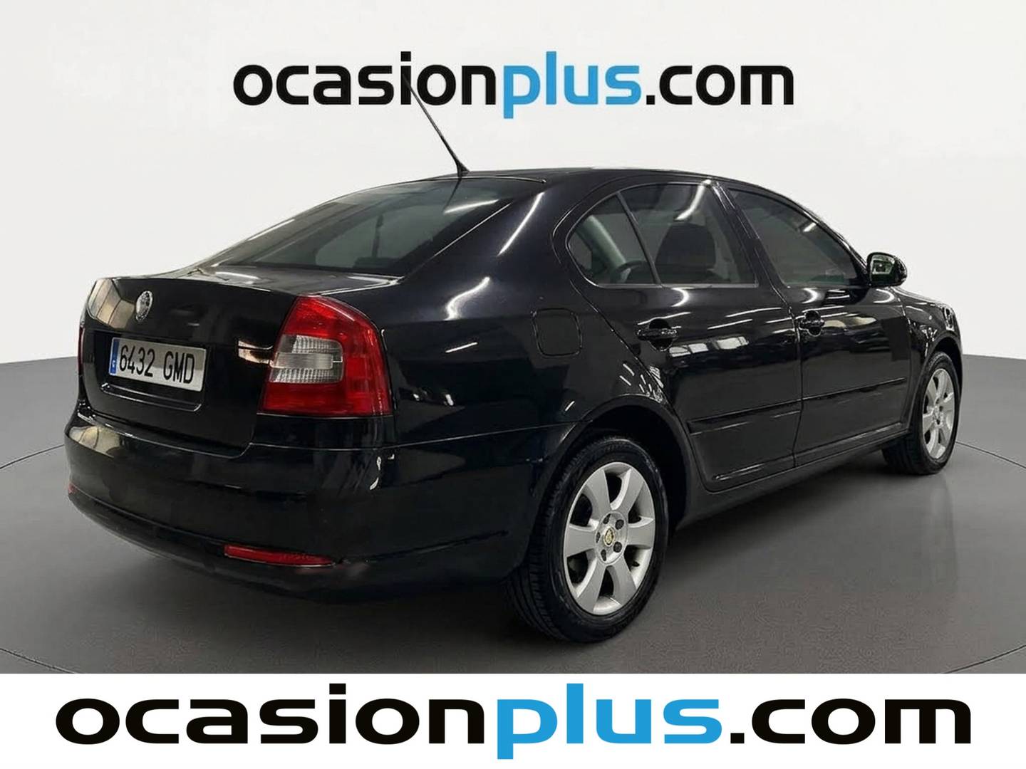Foto trasera Skoda Octavia Skoda Octavia 1.4 TSI Trend (122 CV) derecha