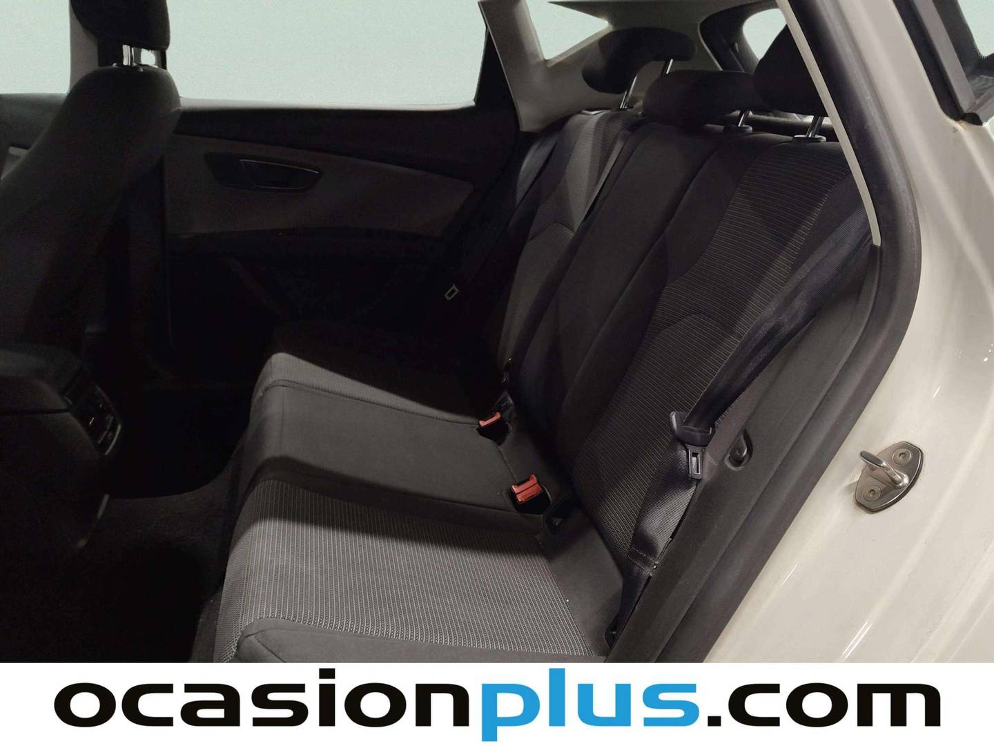 Foto asientos traseros Seat León Seat León 1.4 TGI GNC S&S Style (110 CV)