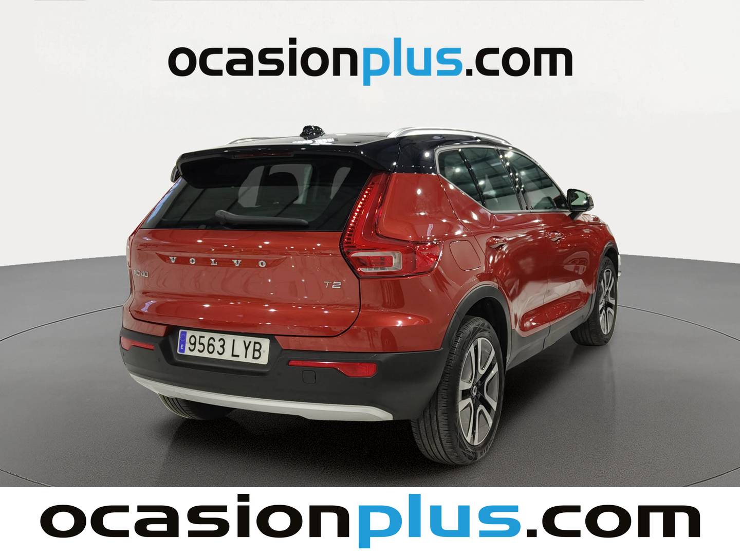Foto trasera Volvo XC40 Volvo XC40 T2 Core (129 CV) derecha