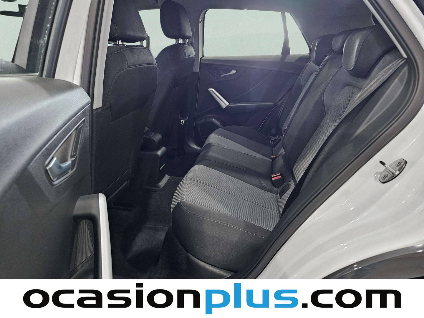 Foto asientos traseros Audi Q2 Audi Q2 design edition 1.0 TFSI ultra  (116 CV)