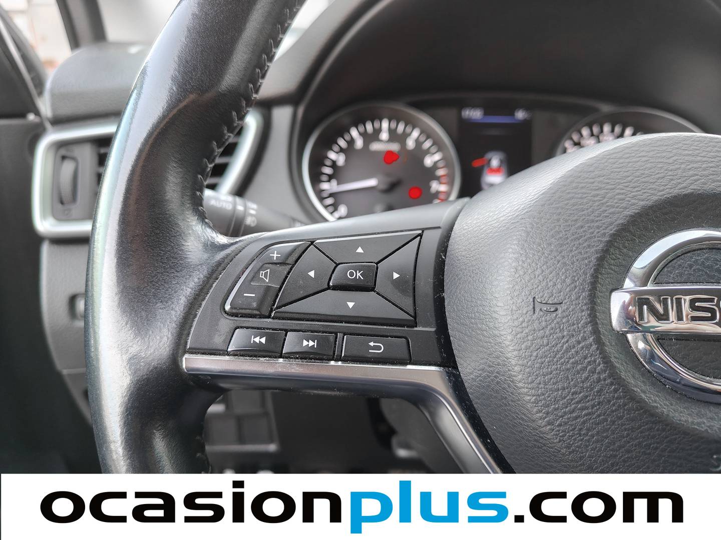 Nissan QASHQAI Nissan Qashqai DIG-T 140 N-Connecta (140 CV) seminuevo