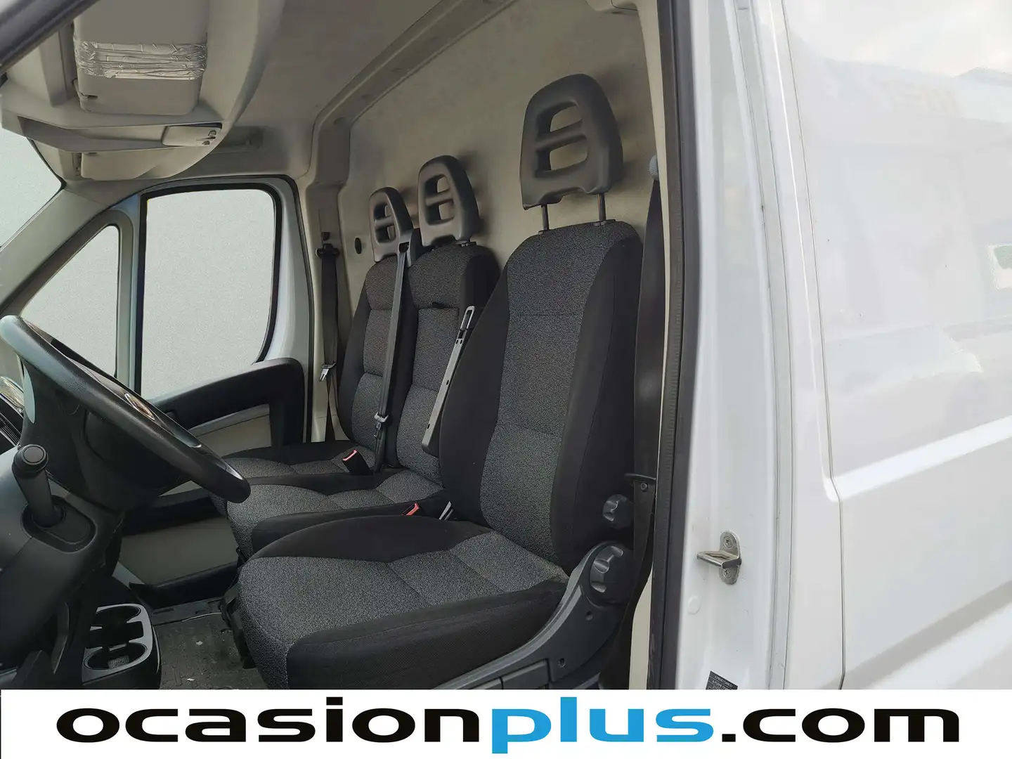 Foto Fiat Ducato Fiat Ducato Furgon 35 Maxi 2.3 Multijet largo Alto (130 CV)