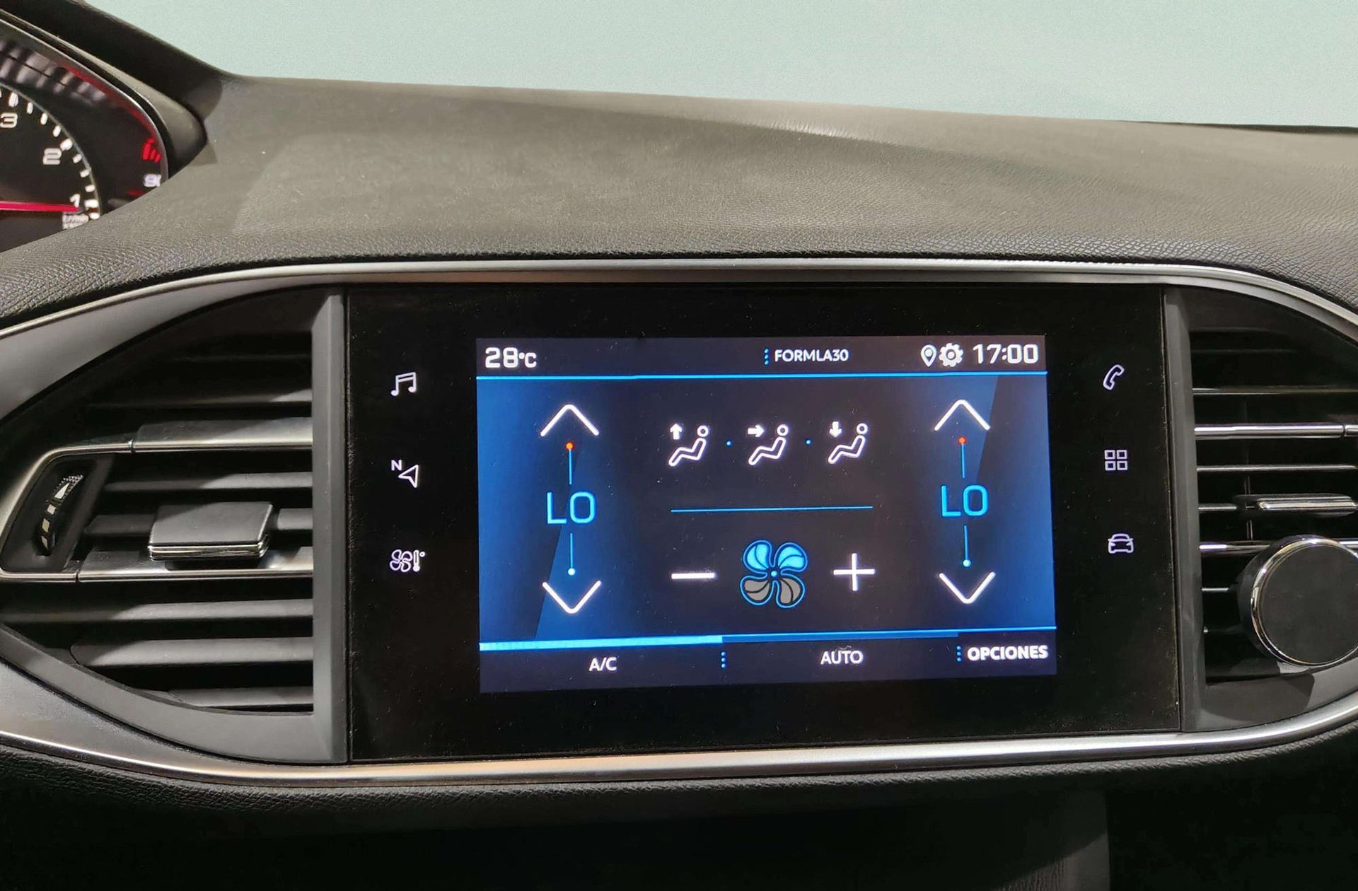 Peugeot 308 SW PureTech 130 Style - foto 24