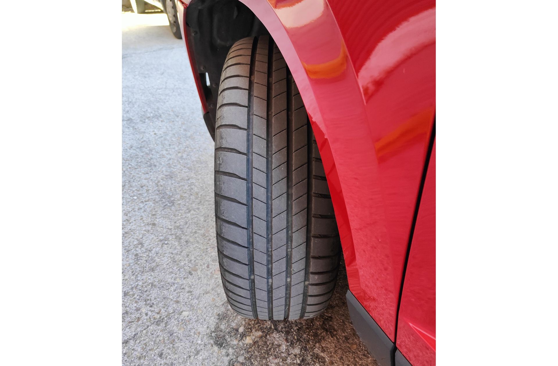 Škoda Karoq 1.5 TSI ACT Ambition DSG - foto 41
