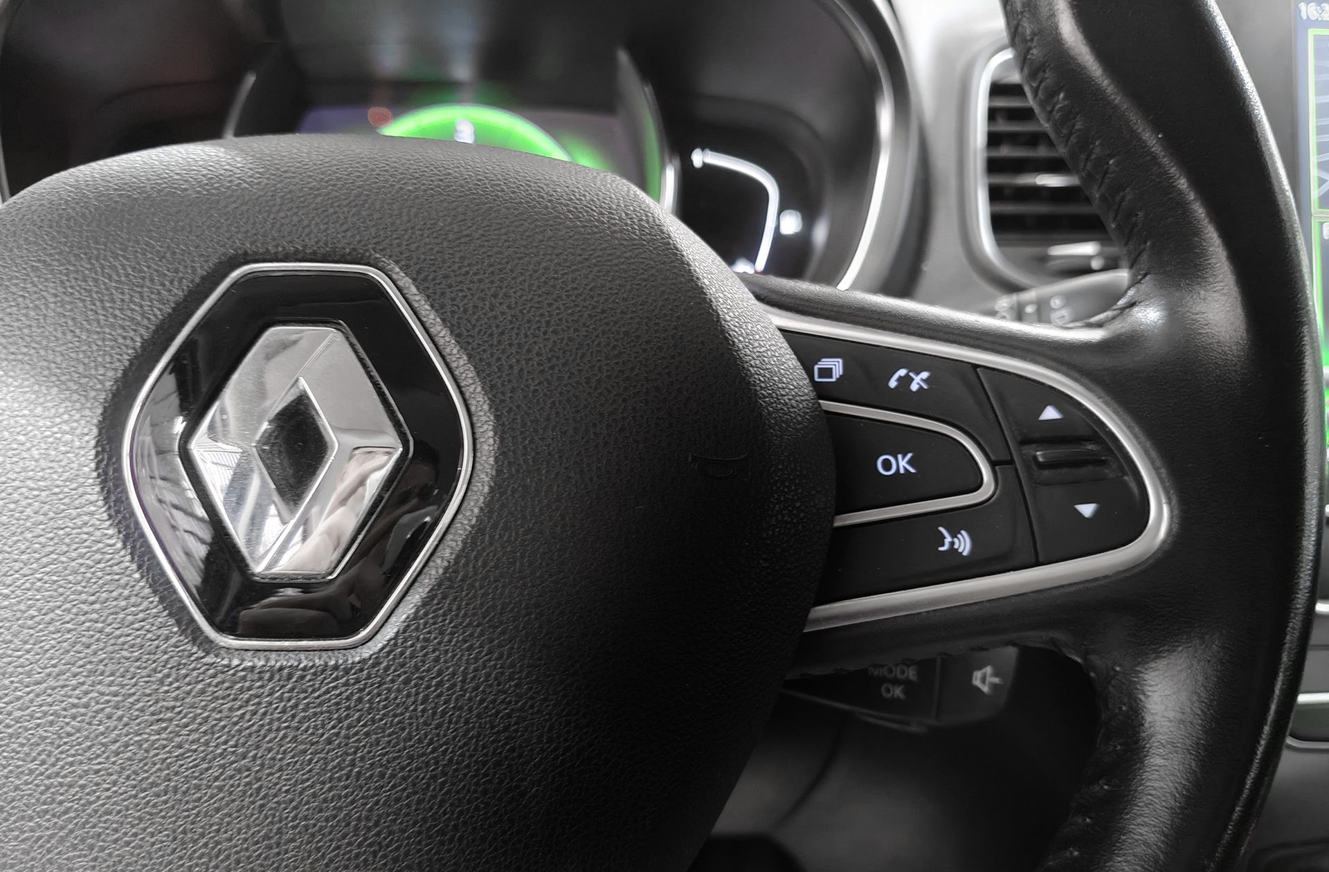 Renault Grand Scénic Zen dCi 7 plazas - foto 32