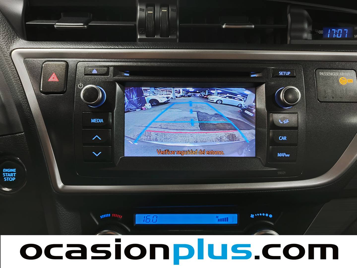 Extras y acabados del Toyota Auris Toyota Auris 120D Active (124 CV)