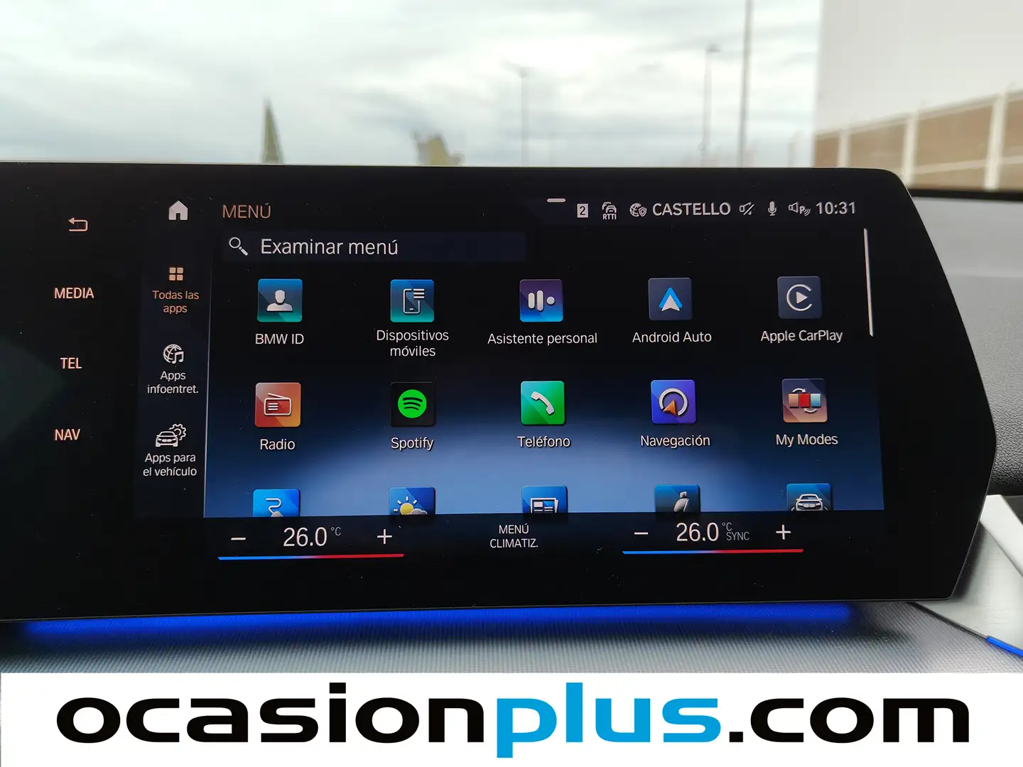 Foto BMW iX1 BMW iX1 xDrive30 (313 CV)