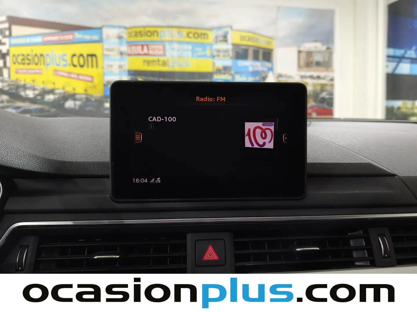 Foto Audi A4 Audi A4 Advanced edition 2.0 TDI (150 CV) S tronic