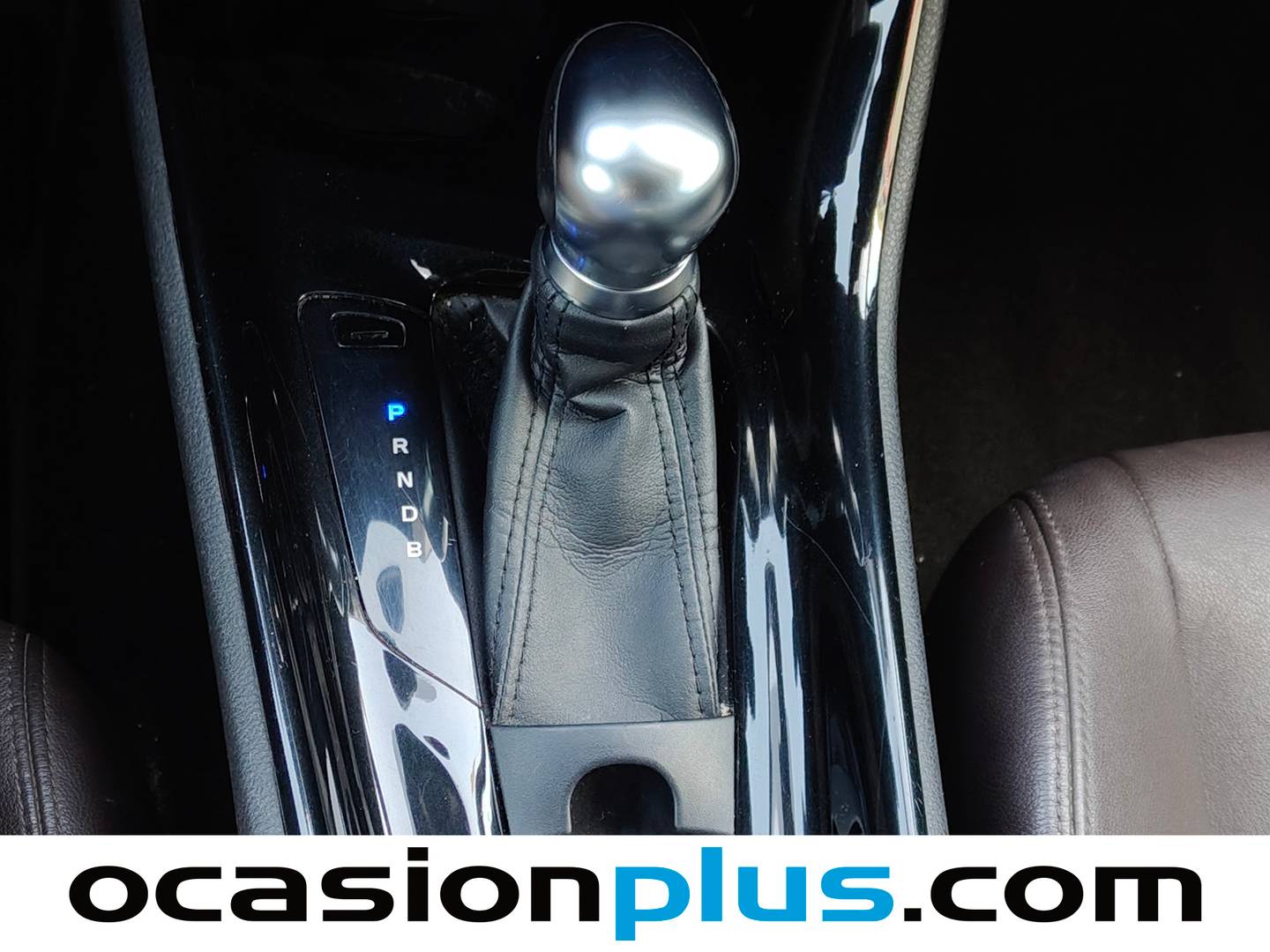 Toyota C-HR Toyota C-HR 1.8 125H Advance (122 CV) de segunda mano