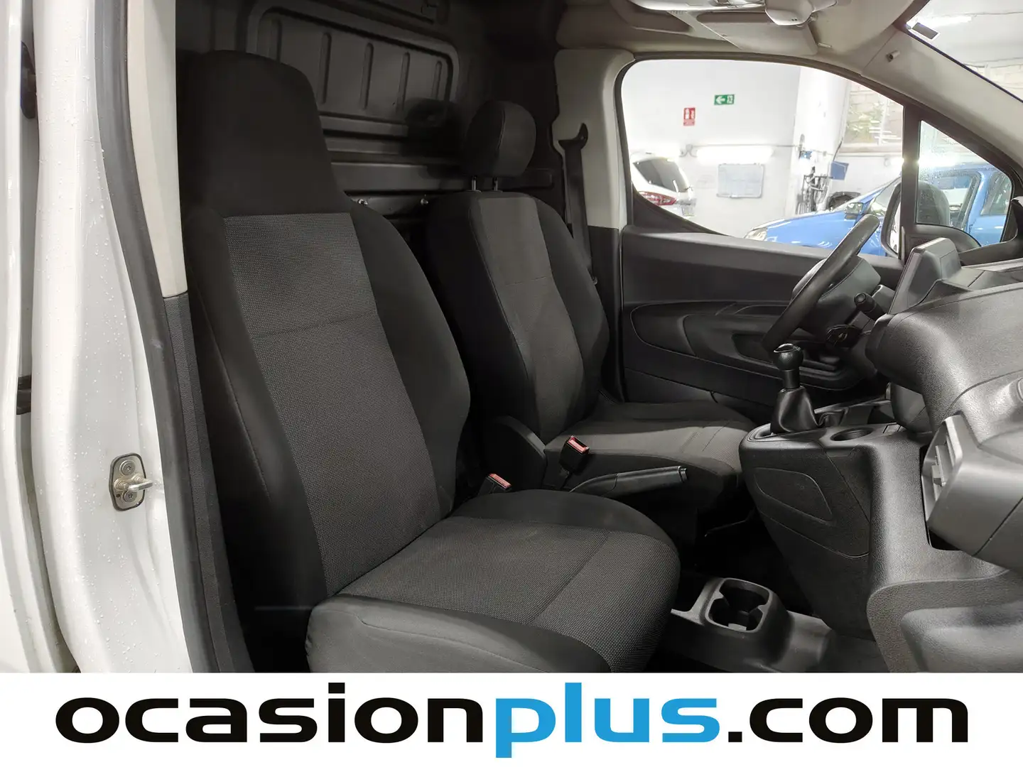 Foto Peugeot Partner Peugeot Partner BlueHDi 100 S&S Pro Standard 600kg (98 CV)