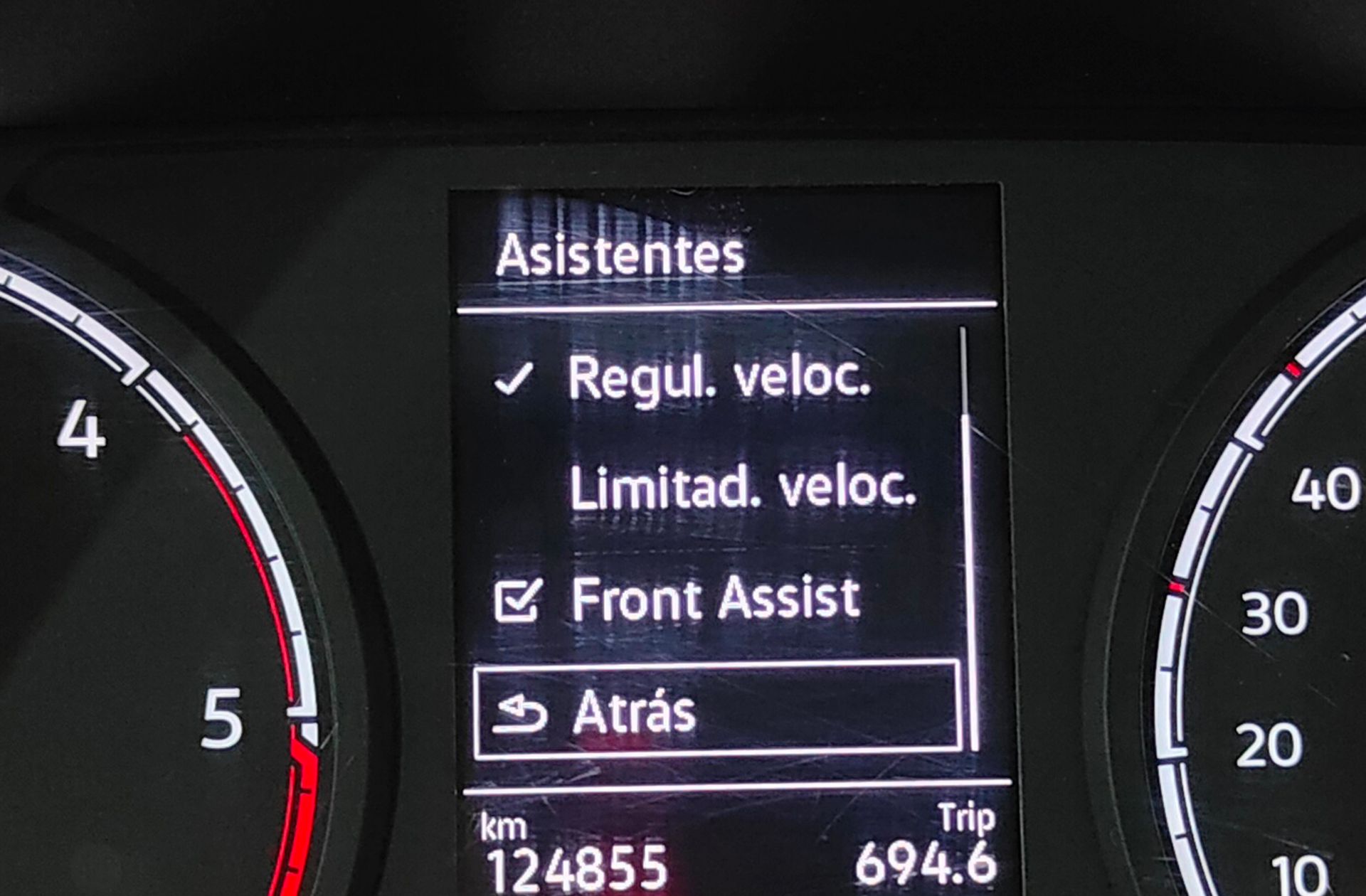Volkswagen Caddy 2.0 TDI - foto 9