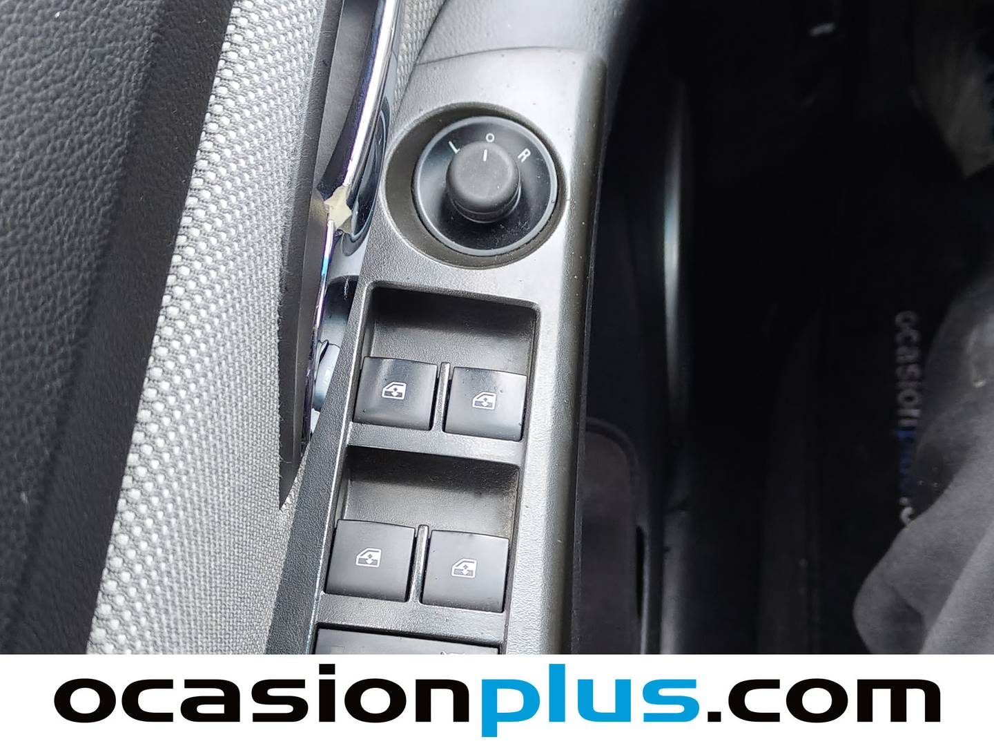 Foto Chevrolet Cruze Chevrolet Cruze 1.6 LS+ Clima (124 CV)