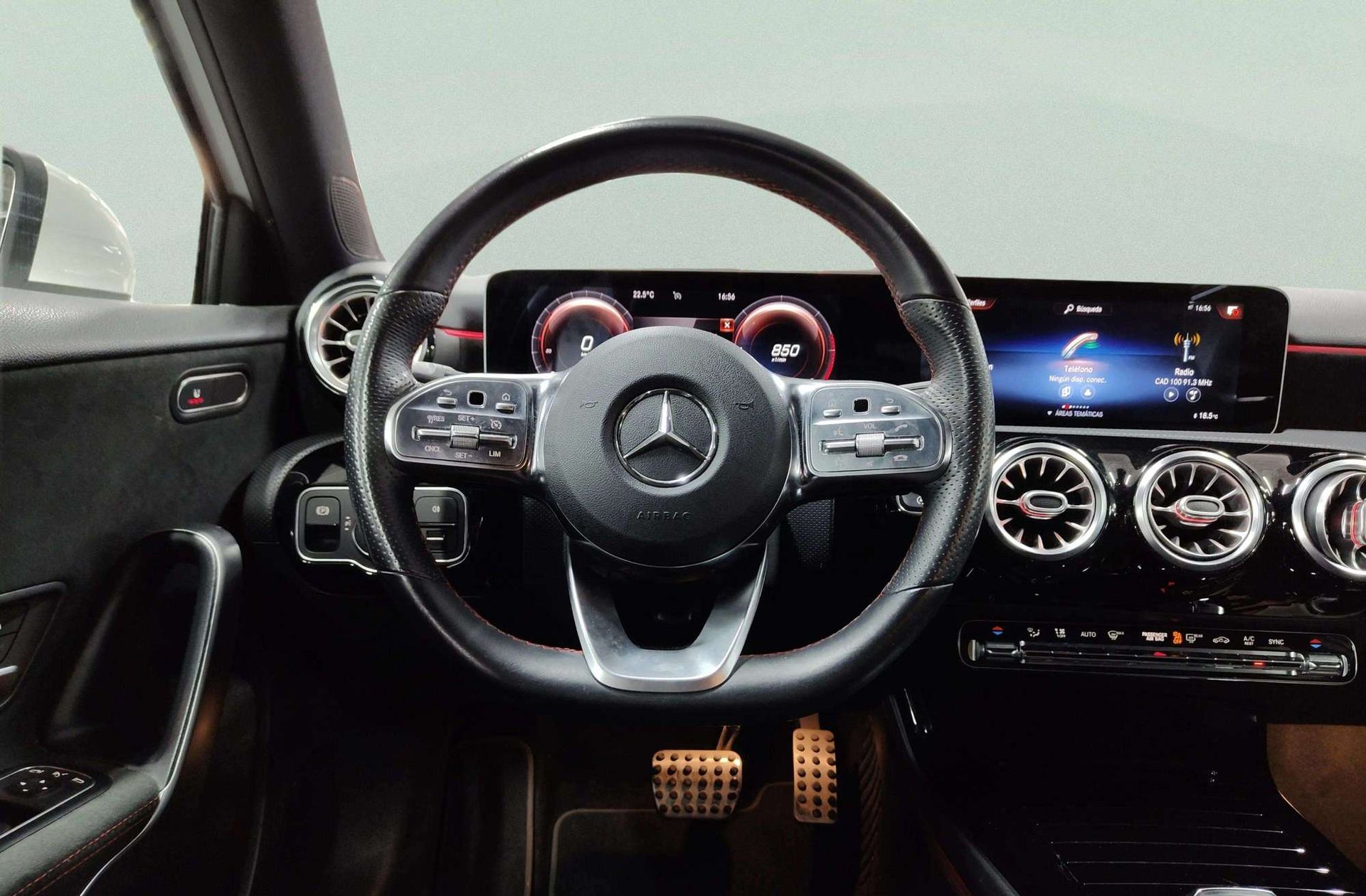 Mercedes-Benz Clase A 180 d Pack AMG - foto 26