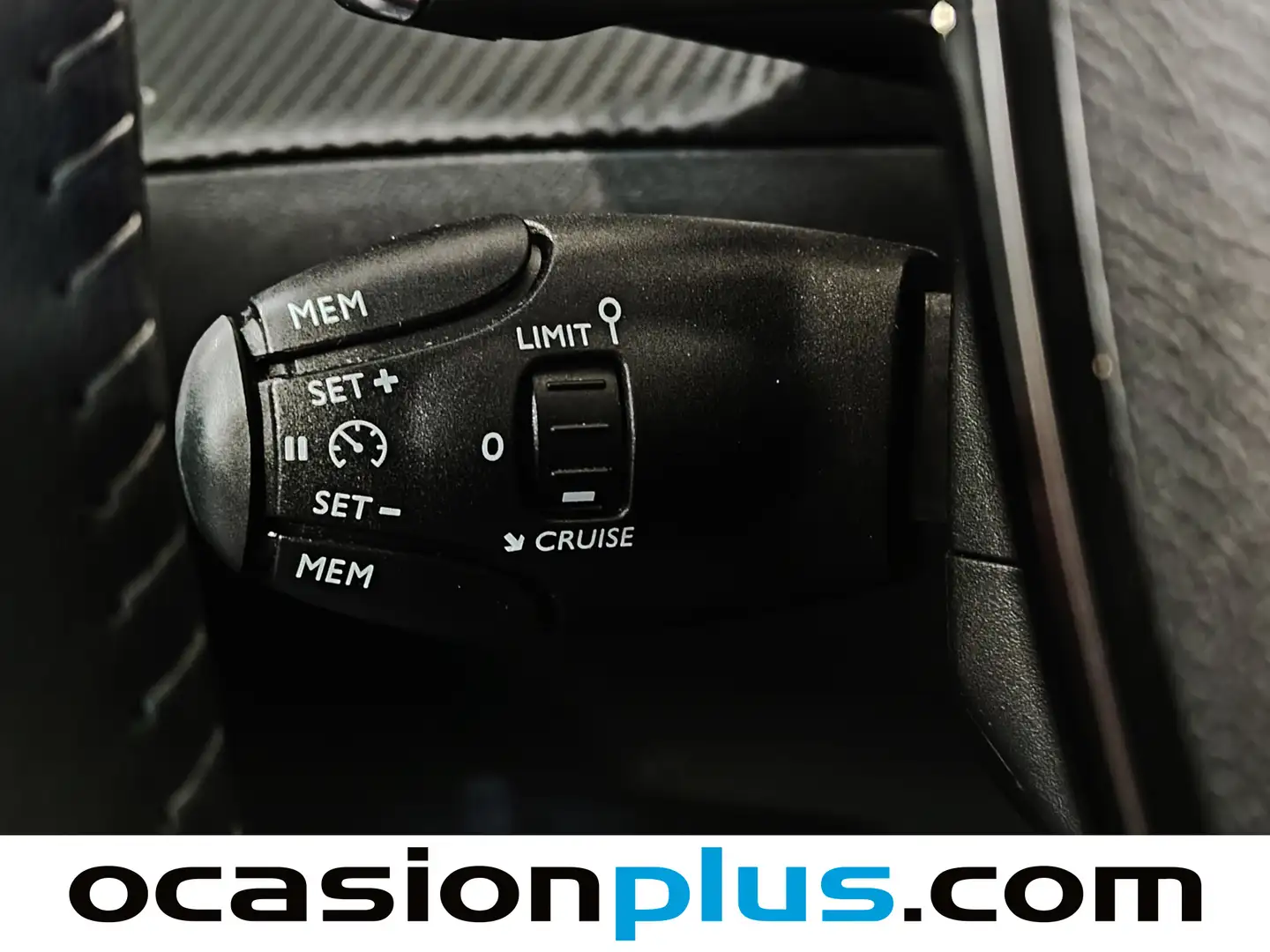 Foto Peugeot 208 Peugeot 208 Allure Hybrid eDCS6 (100 CV)