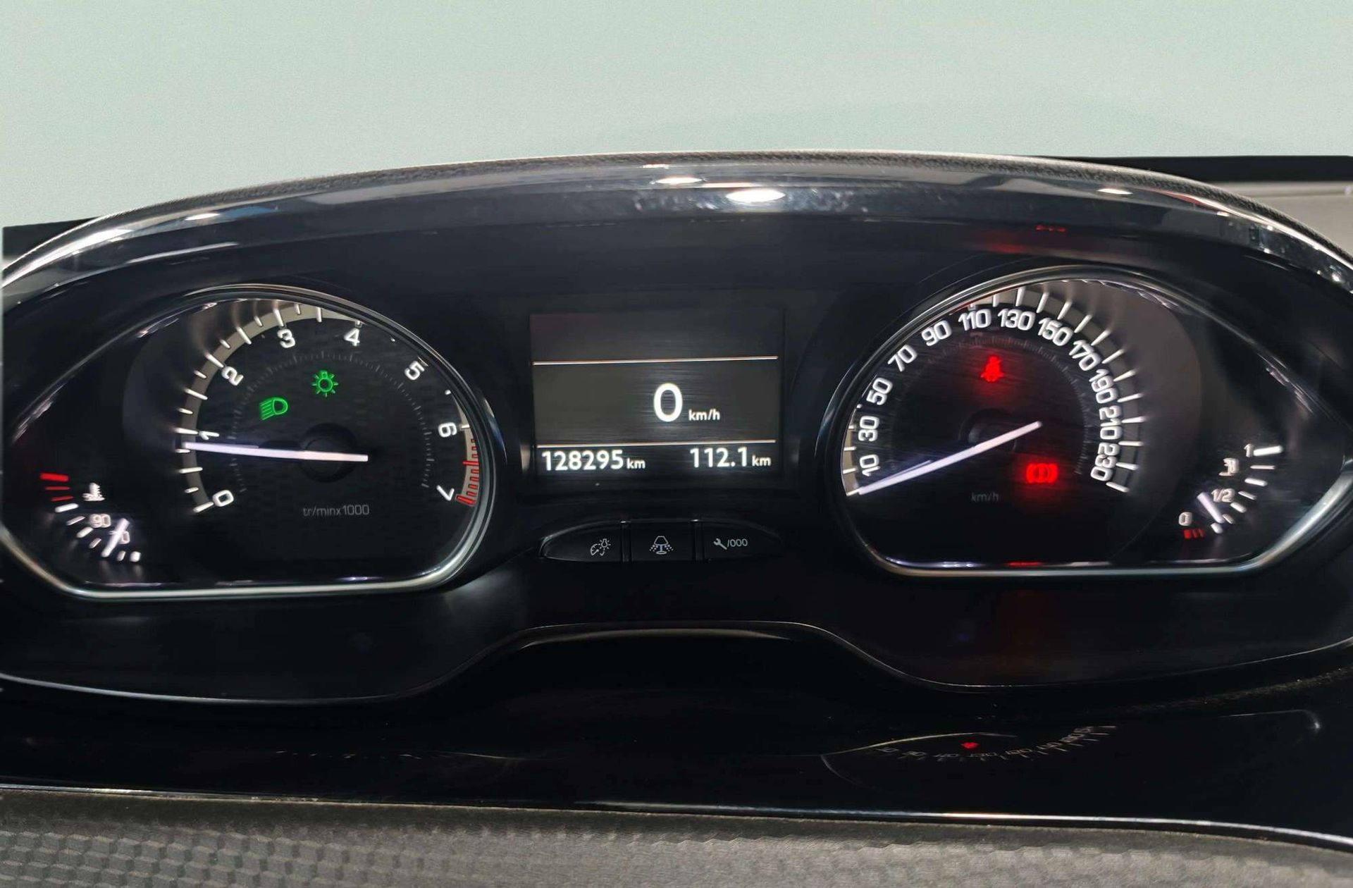 Peugeot 2008 PureTech 130 GT Line - foto 24