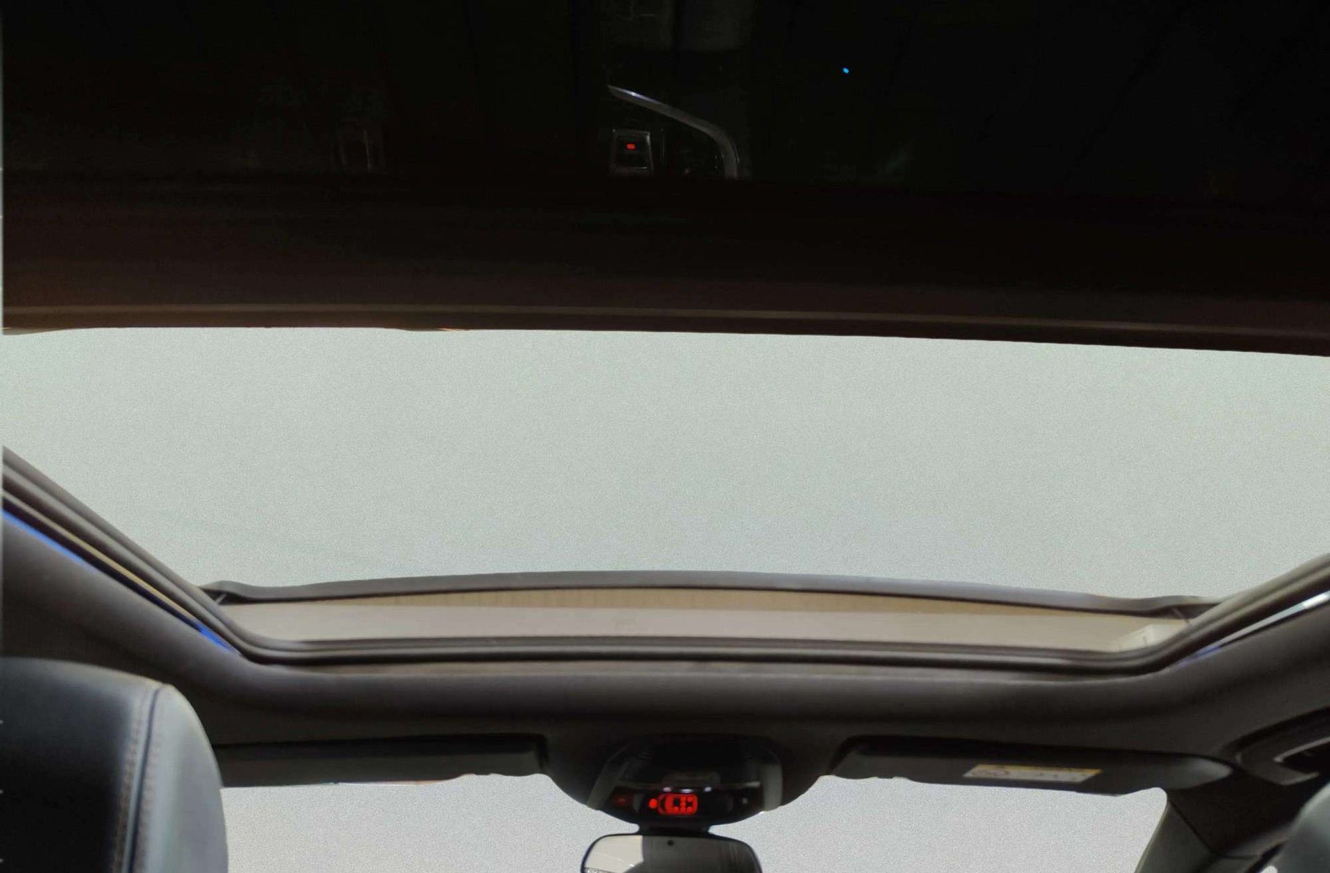 Peugeot 5008 BlueHDi 180 GT EAT8 7 plazas - foto 8