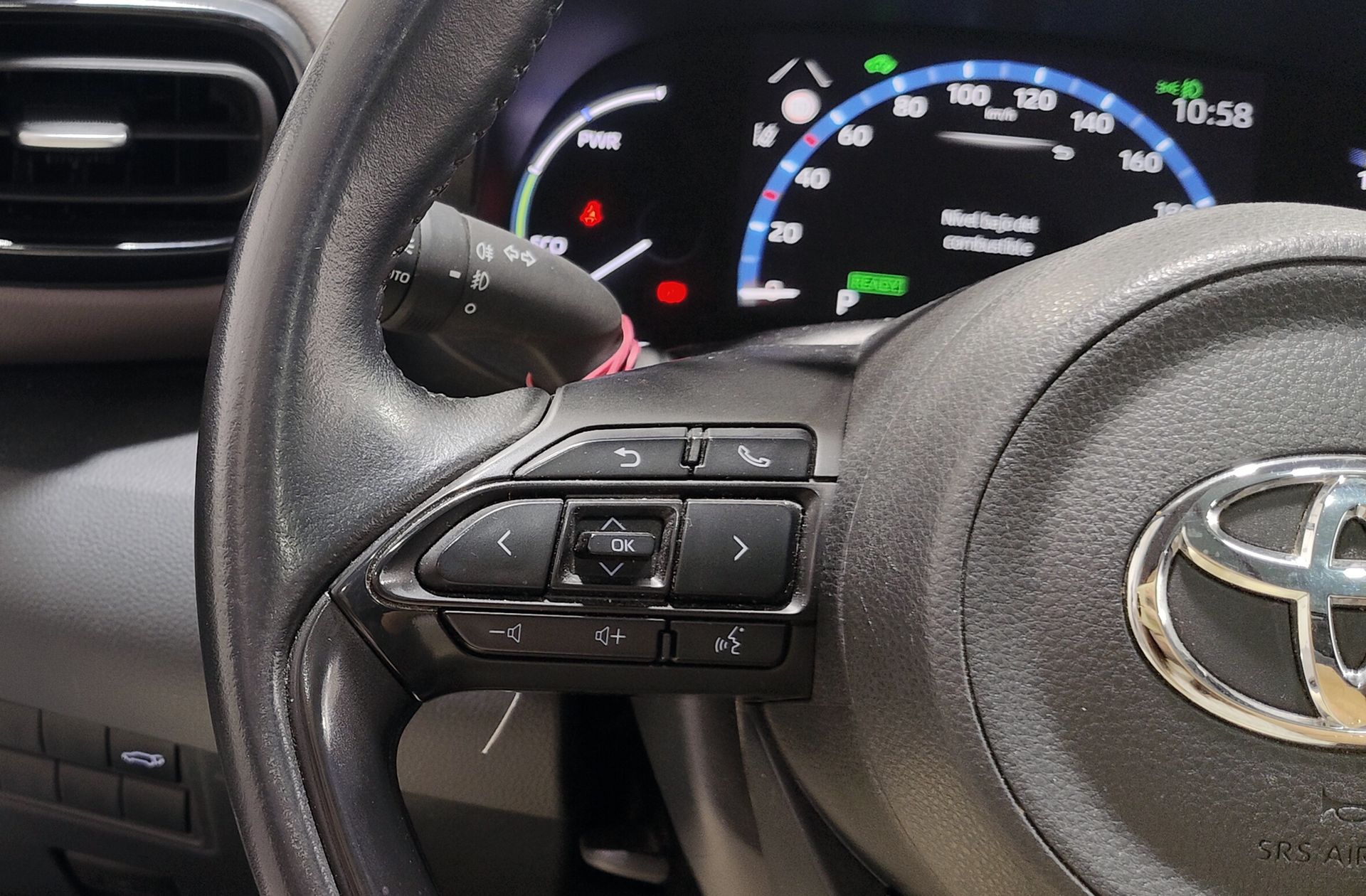Toyota Yaris Cross 120H Style - foto 29