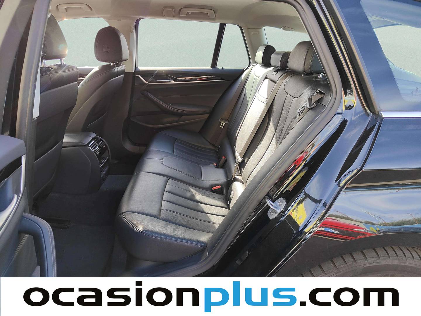 Foto asientos traseros BMW Serie 5 BMW Serie 5 520d Touring (190 CV)