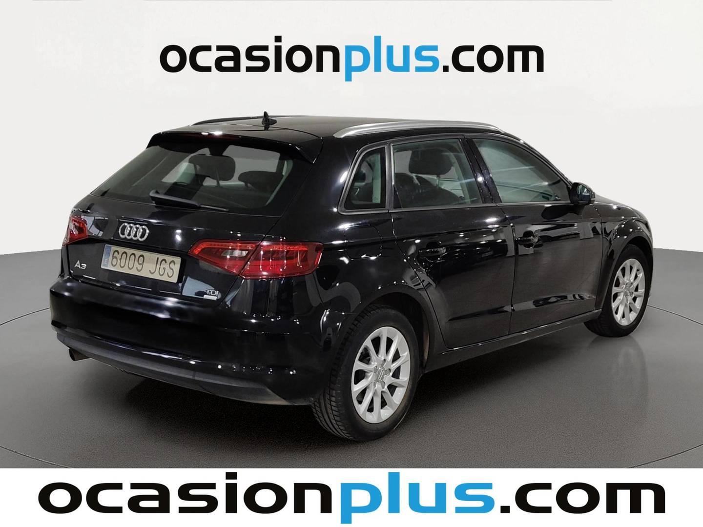 Foto trasera Audi A3 Audi A3 Sportback Attracted 1.6 TDI clean diesel (110 CV) derecha