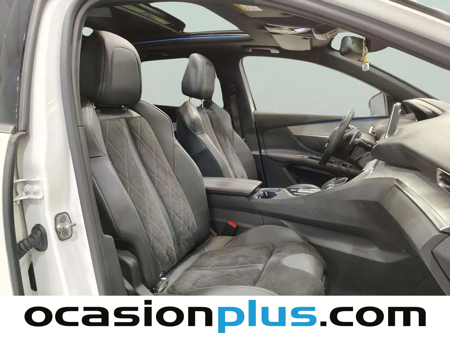 Foto Peugeot 3008 Peugeot 3008 BlueHDi 180 S&S GT EAT8 (180 CV)