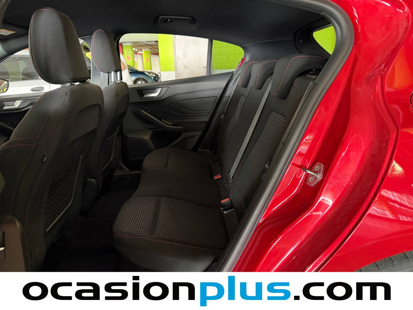 Foto asientos traseros Ford Focus Ford Focus 1.0 Ecoboost MHEV ST-Line Auto (155 CV)