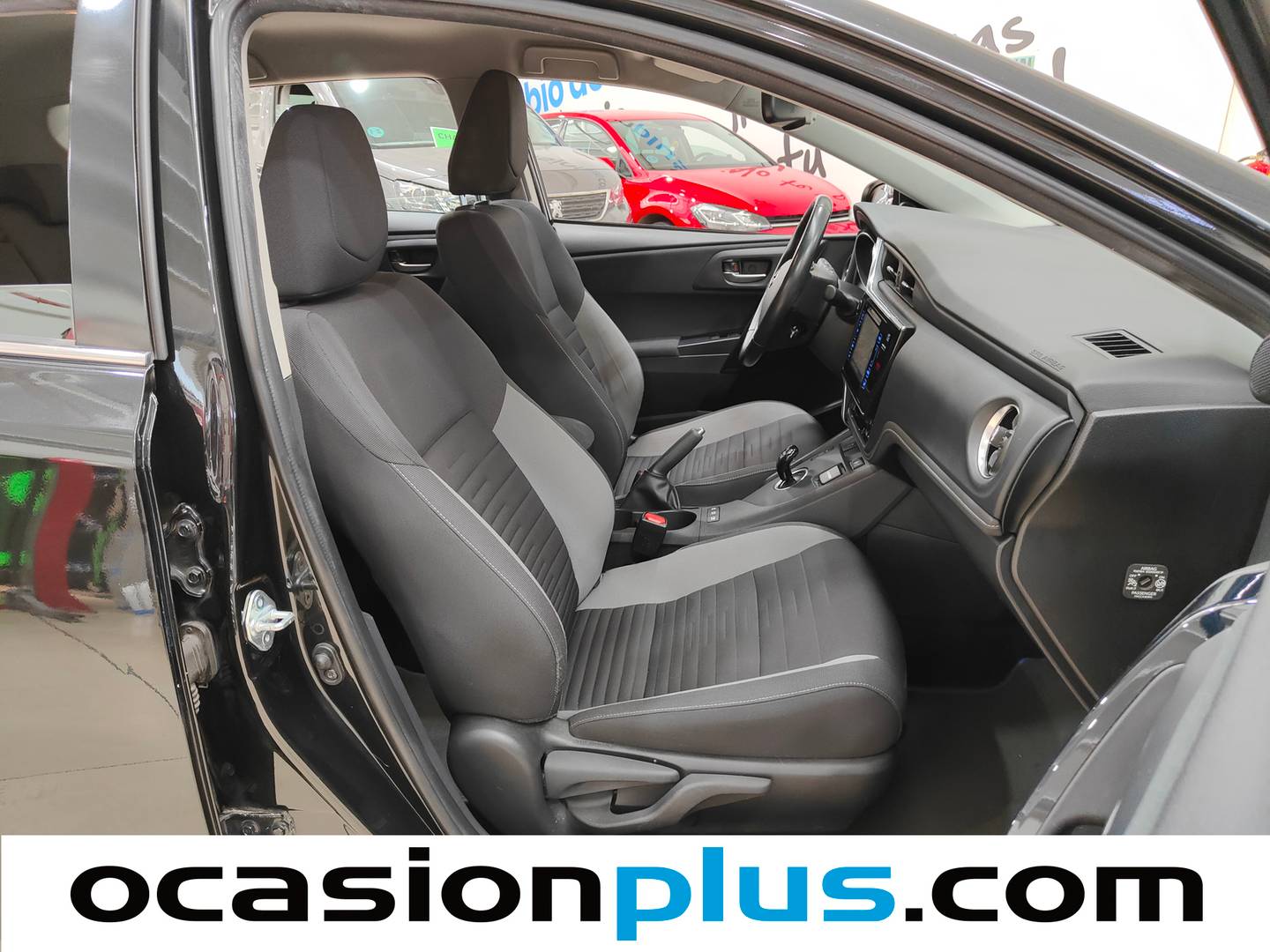 Toyota Auris Toyota Auris 1.8 Hybrid Active (136 CV) km 0