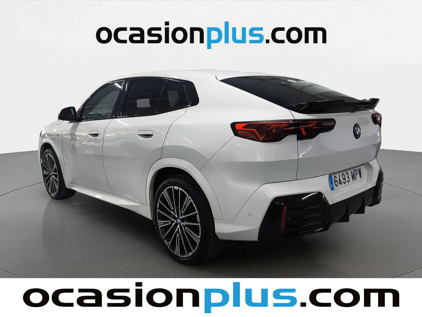 Foto trasera BMW X2 BMW X2 sDrive18d (150 CV) Pack M izquierda