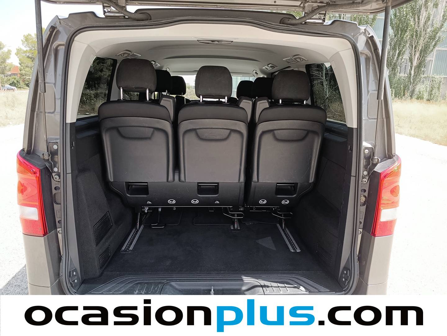 Foto Mercedes Vito Mercedes Vito Combi 114 CDI Tourer Base Larga (136 CV) 8 Plazas siete plazas