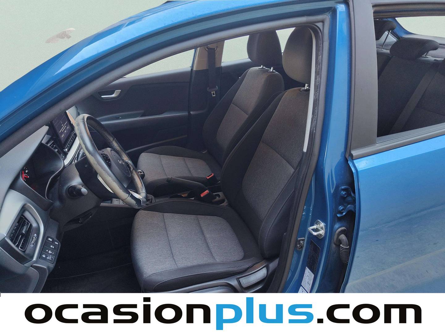 Foto asientos delanteros KIA Stonic Kia Stonic 1.2 DPi Concept Plus (84 CV)