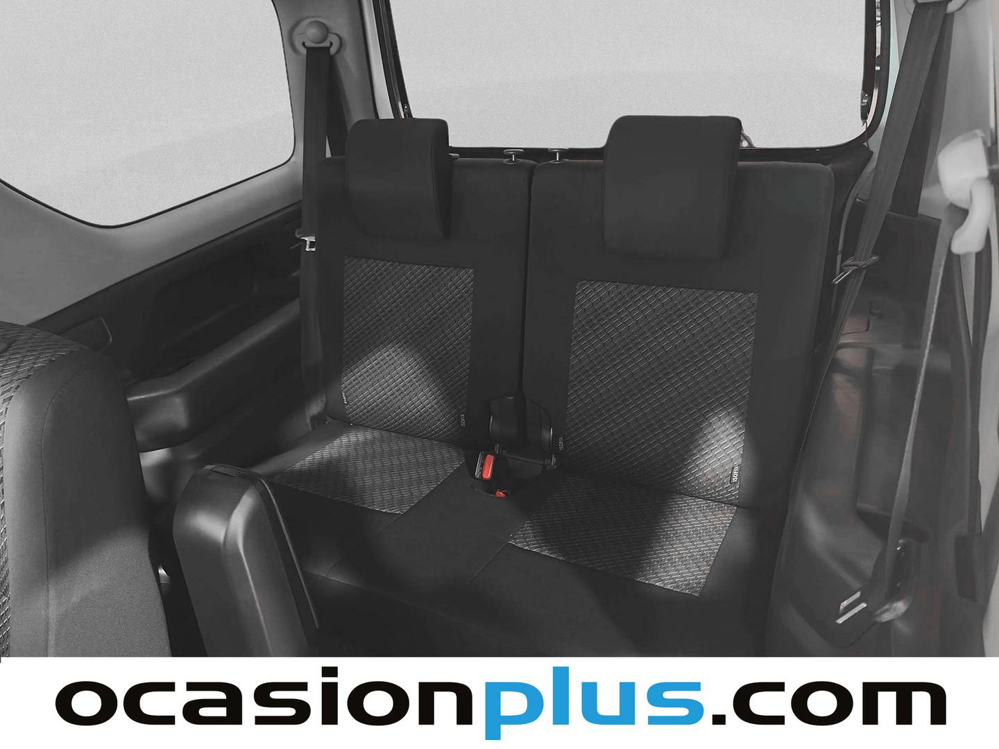 Foto asientos traseros Suzuki Jimny Suzuki Jimny 1.3 JLX (85 CV)