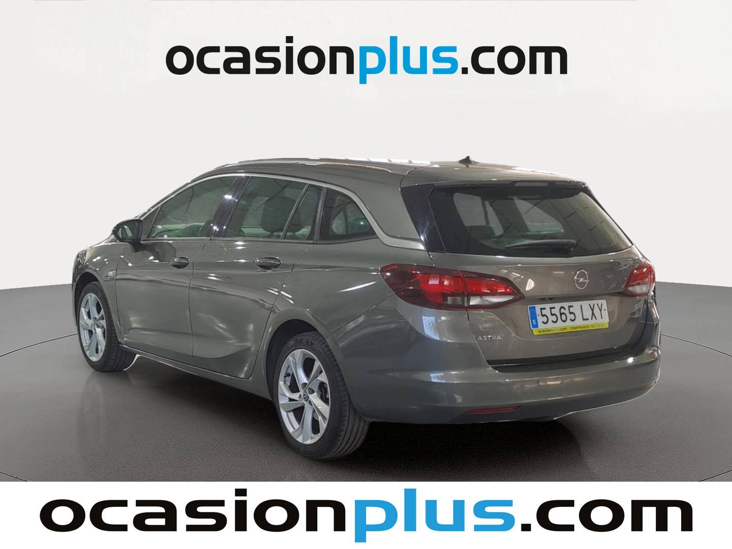 Foto trasera Opel Astra Opel Astra Sports Tourer 1.2 Turbo SHT Business Elegance (130 CV) izquierda