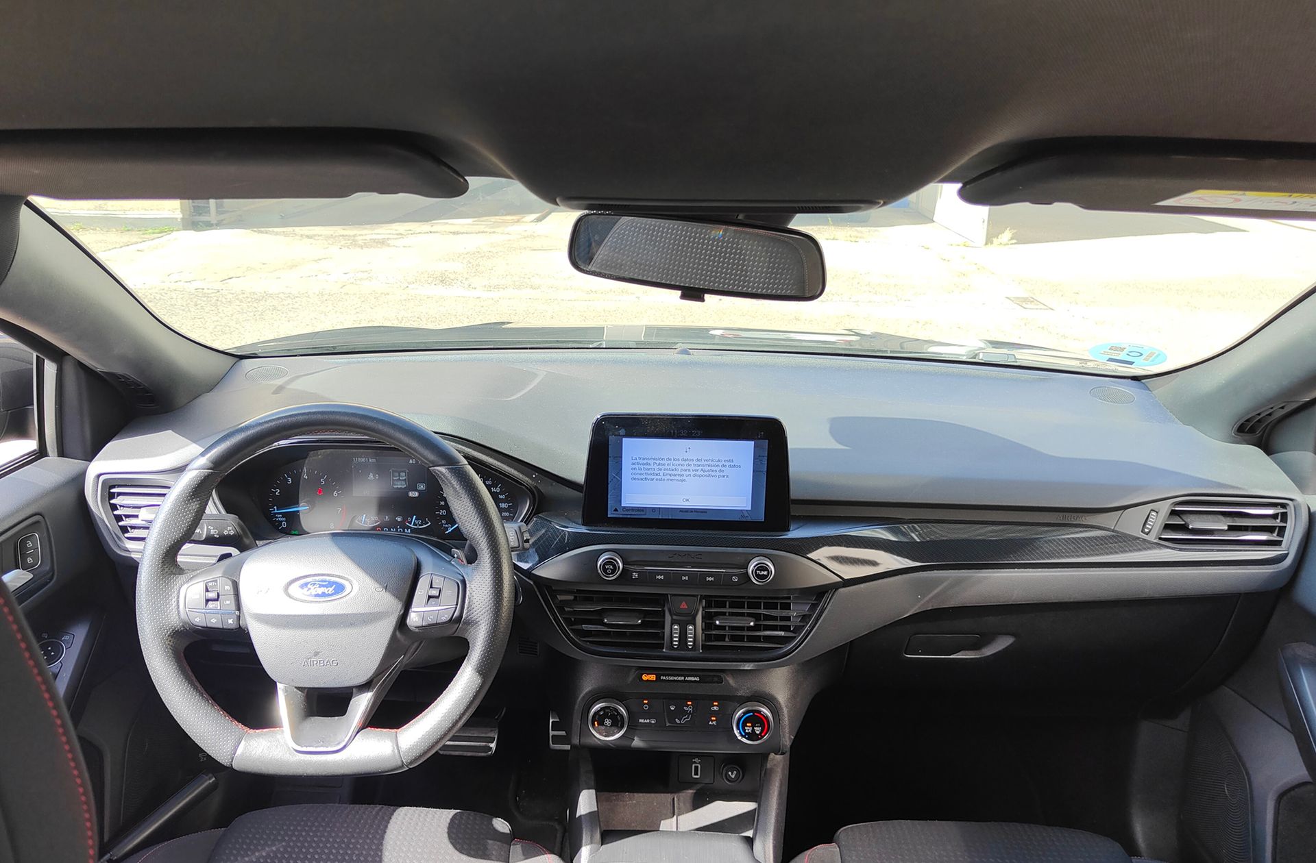Ford Focus 1.0 EcoBoost ST-Line - foto 7