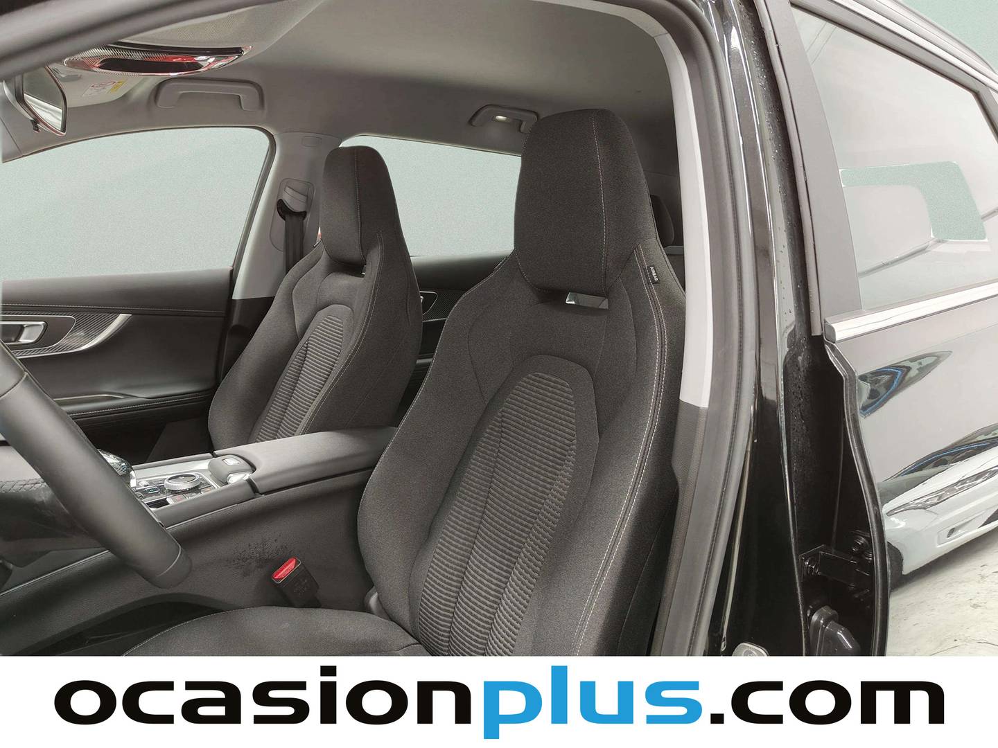 Extras y acabados del EBRO S700 EBRO S700 1.6 TGDI Comfort DCT (147 CV)