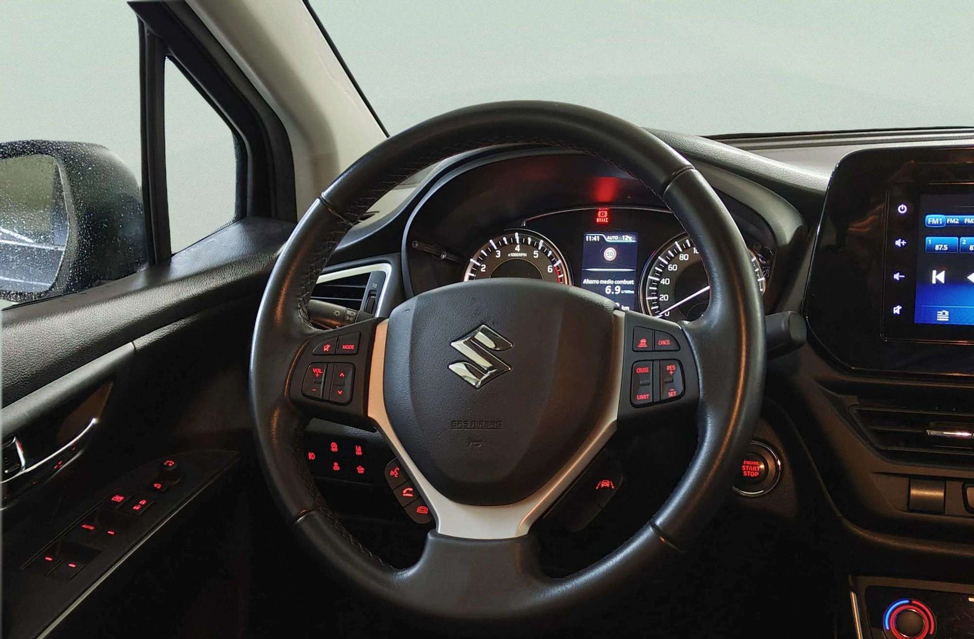 Suzuki S-Cross 1.4T Mild Hybrid S2 4WD - foto 27