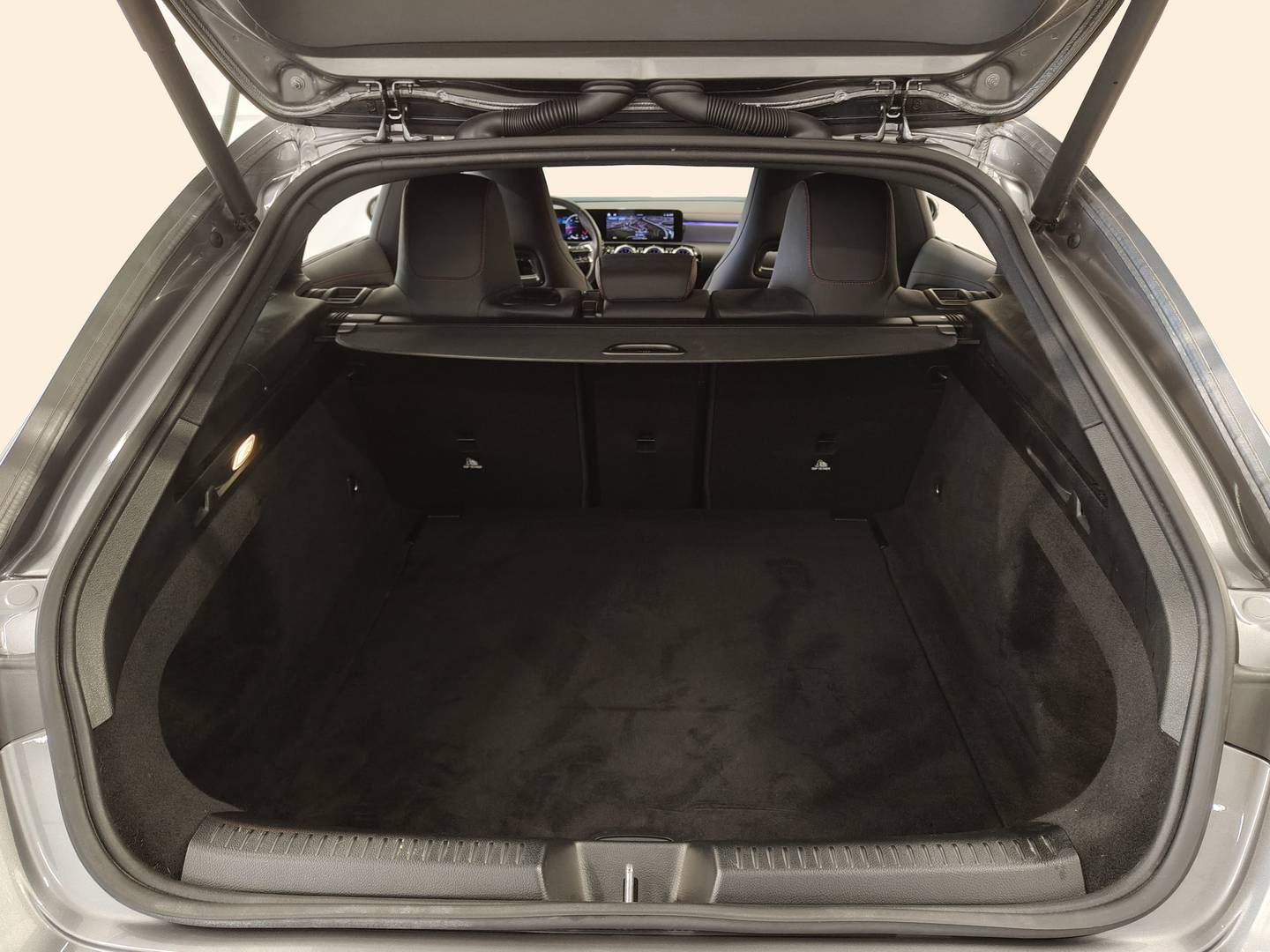 Foto Mercedes CLA Mercedes-Benz CLA Shooting Brake CLA Shooting Brake 220 d (190 CV) Pack AMG