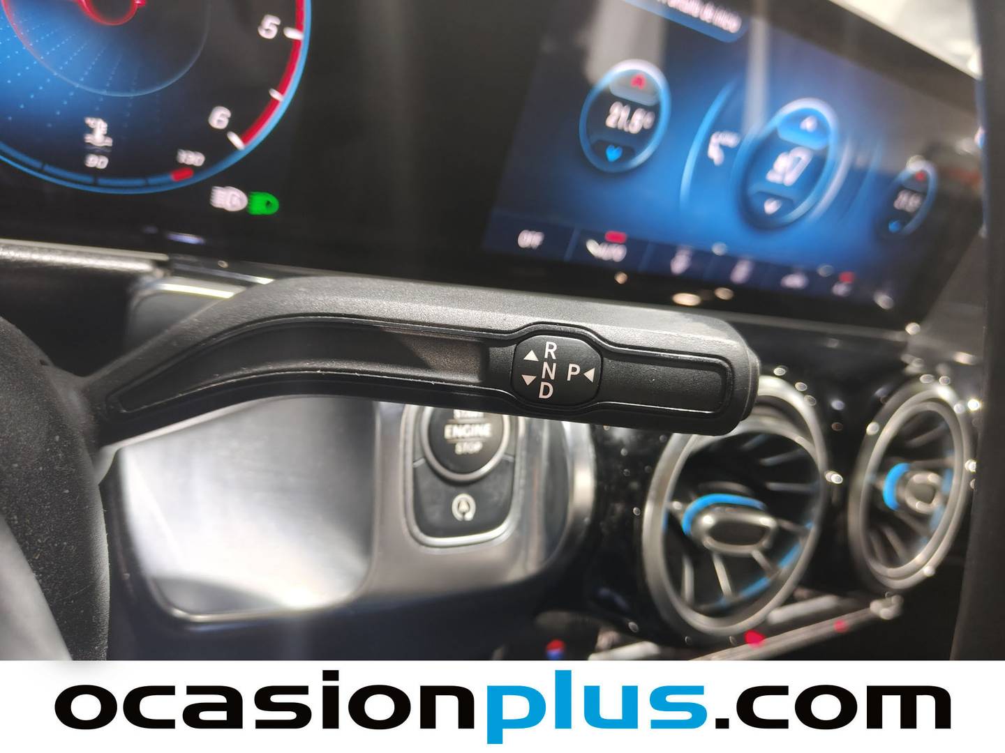 Foto Mercedes GLB Mercedes-Benz GLB 200 d (150 CV) Pack AMG