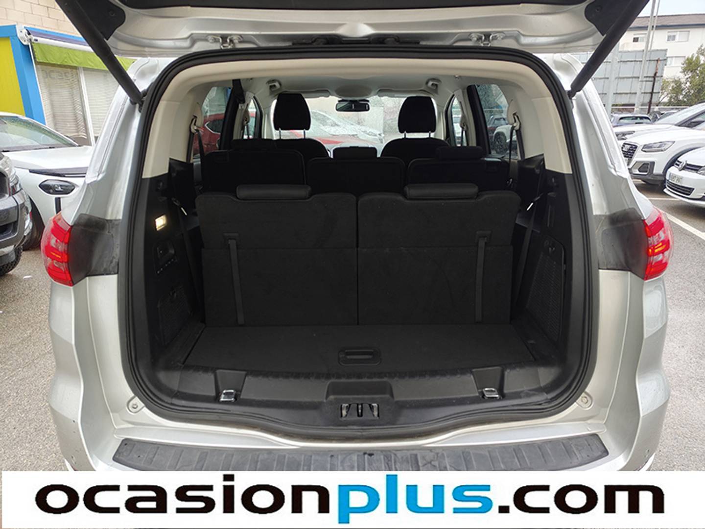 Foto Ford S-MAX Ford S-Max 2.0 TDCI Titanium (150 CV) 7 Plazas siete plazas