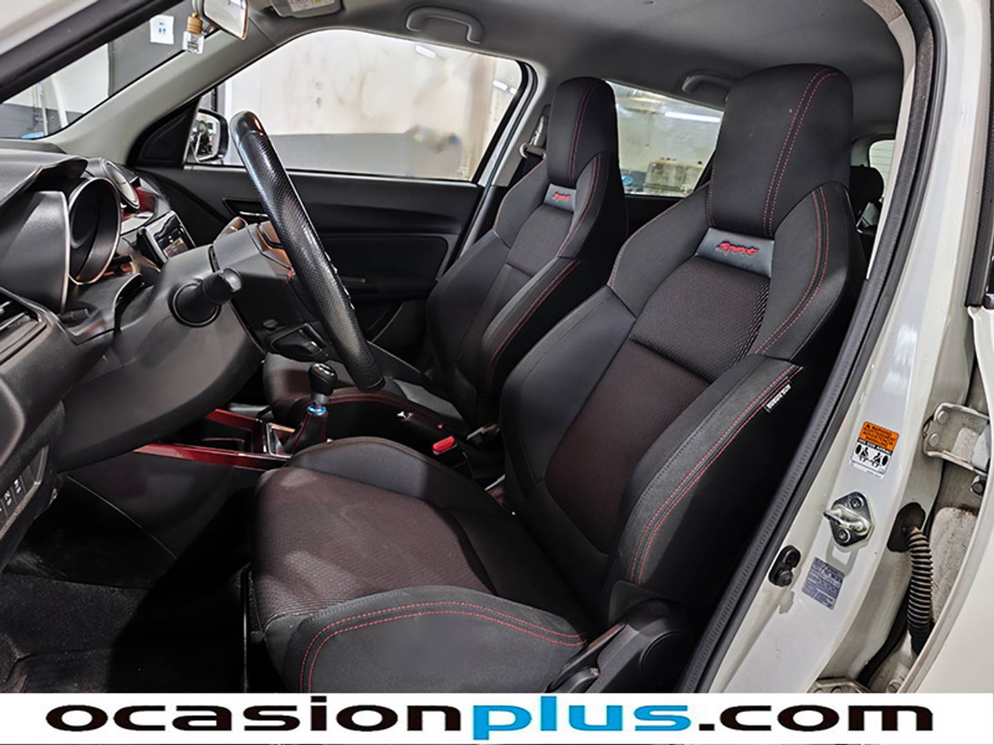 Foto Suzuki Swift Suzuki Swift 1.4T Mild Hybrid Sport (129 CV)